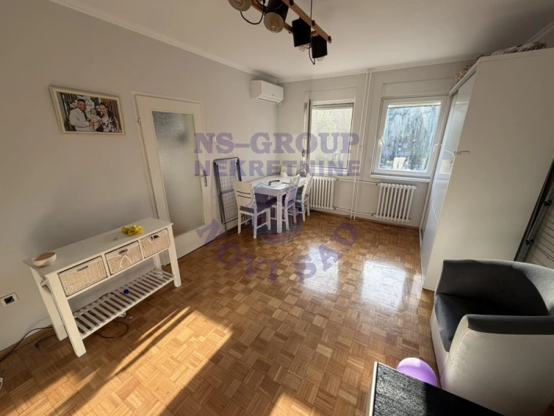 stan na prodaju Novi Sad, 43m2 579537