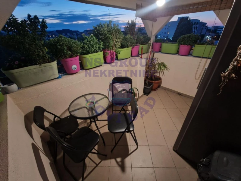 Stan na prodaju Novi Sad 61m2, 579554