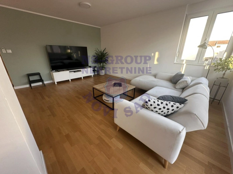 Stan na prodaju Novi Sad 75m2, 579349