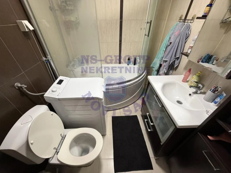 Stan na prodaju Novi Sad 68m2, 579611