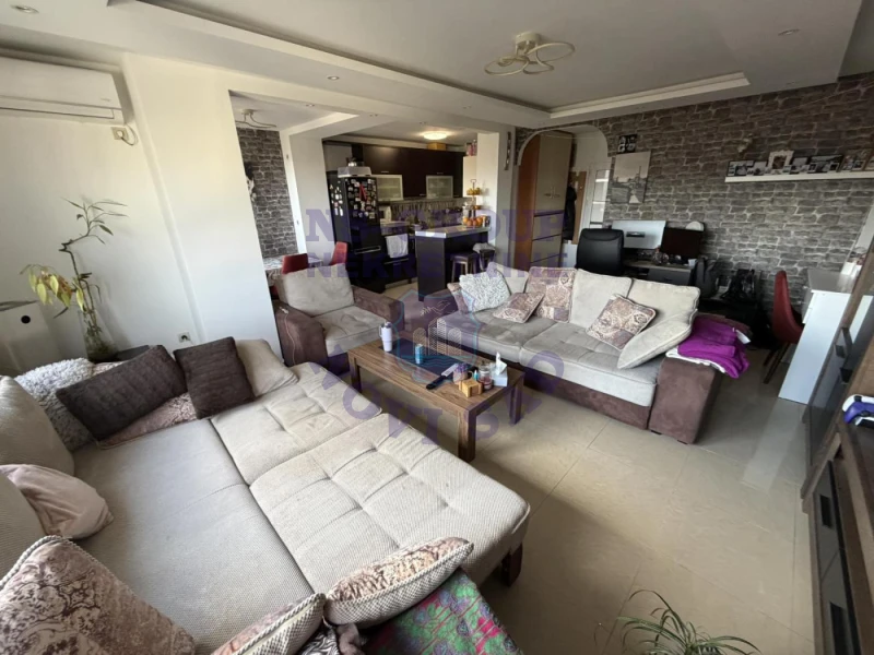 Stan na prodaju Novi Sad 68m2, 579611
