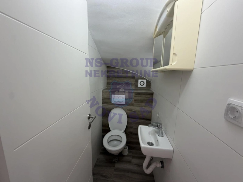 Stan na prodaju Petrovaradin 79m2, 579609