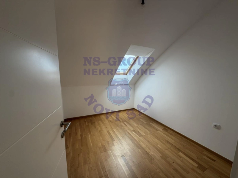Stan na prodaju Petrovaradin 79m2, 579609