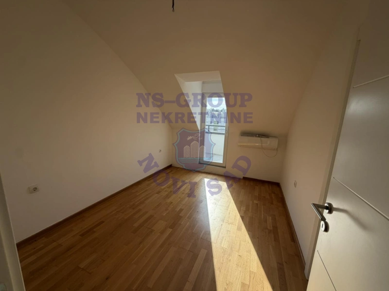 Stan na prodaju Petrovaradin 79m2, 579609
