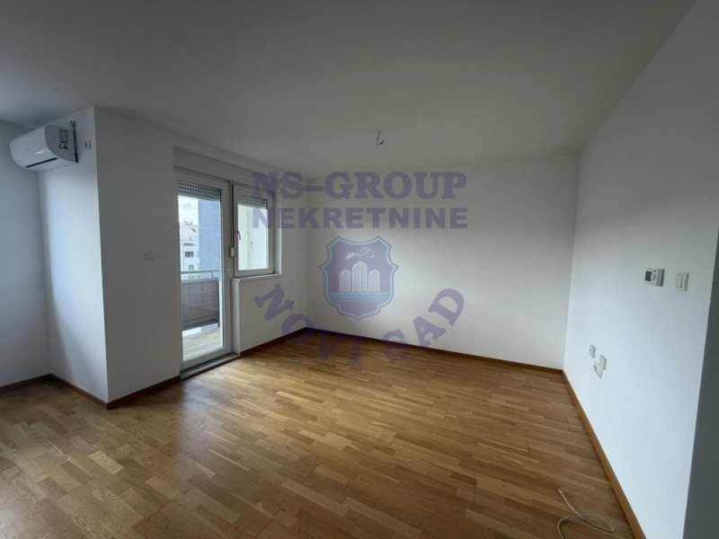Stan na prodaju Petrovaradin 79m2, 579609