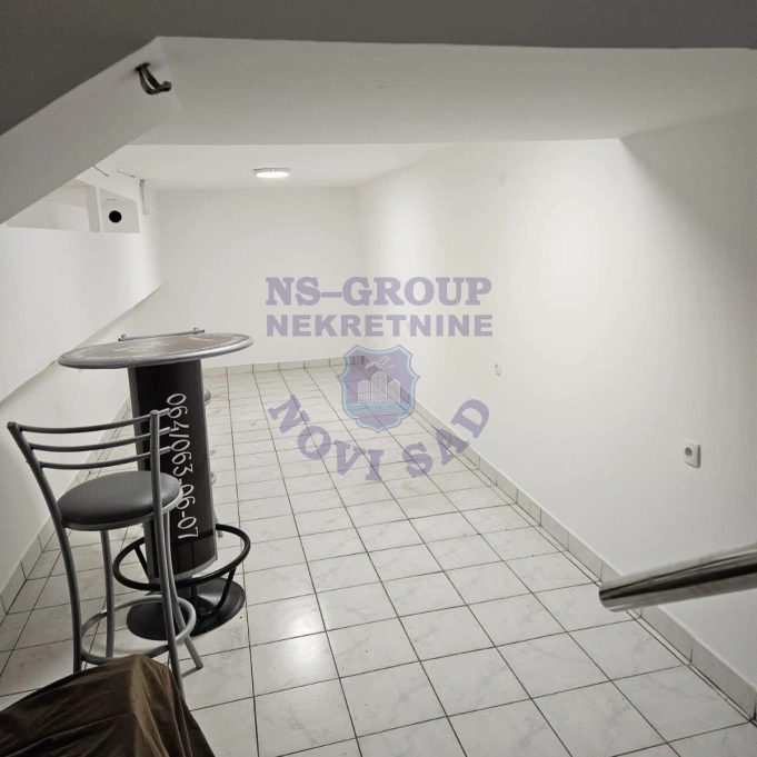 Lokal za izdavanje Novi Sad 42m2, 17666