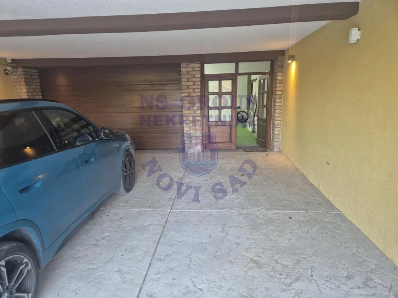 Kuća na prodaju Ledinci 229m2, 17660
