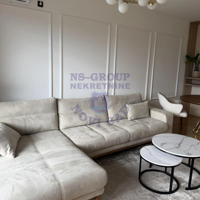Stan na prodaju Novi Sad 70m2, 17635