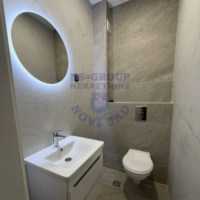 Stan na prodaju Novi Sad 70m2, 17635