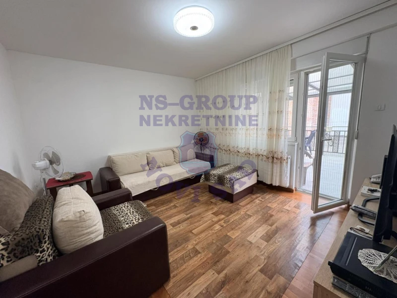 Stan na prodaju Veternik 54m2, 579593
