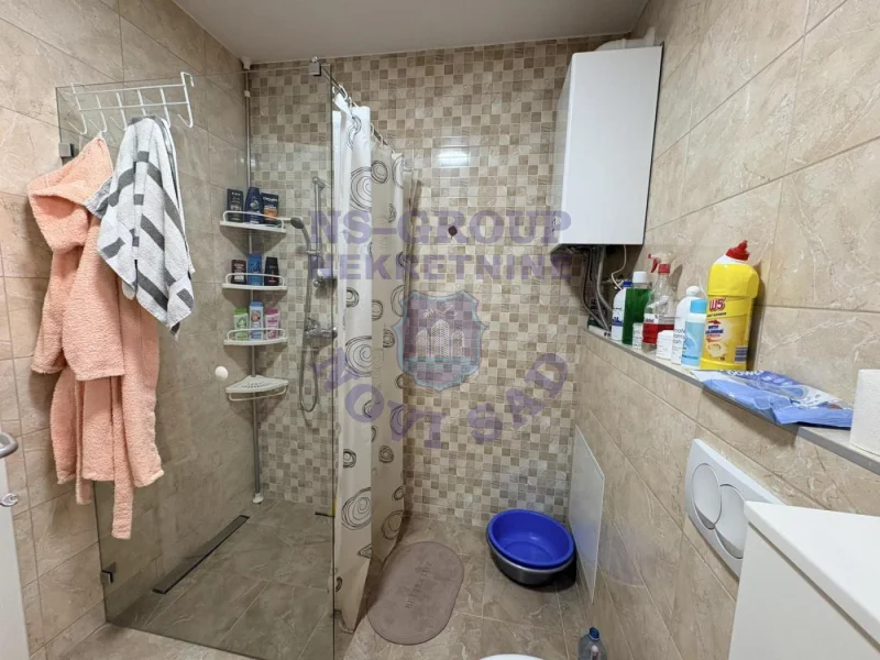 Stan na prodaju Veternik 54m2, 579593