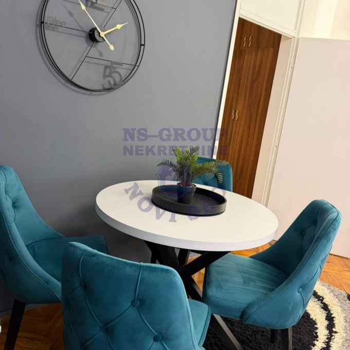 Stan na prodaju Novi Sad 48m2, 17673
