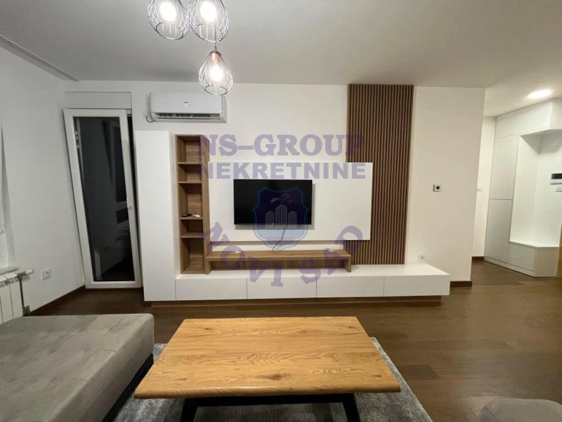 Stan za izdavanje Novi Sad 42m2, 17678