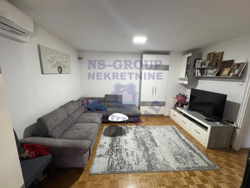 stan na prodaju Novi Sad, 45m2 579169
