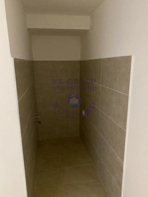 lokal na prodaju Novi Sad 40m2 579677