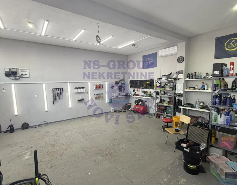 Kuća za izdavanje Veternik 183m2, 579544