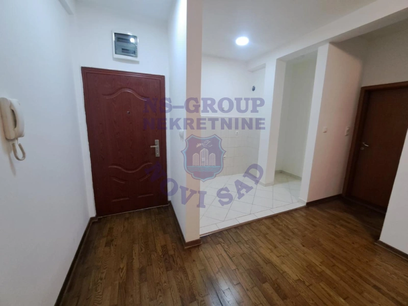 Stan na prodaju Novi Sad 50m2, 579585