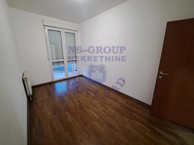 Stan na prodaju Novi Sad 50m2, 579585