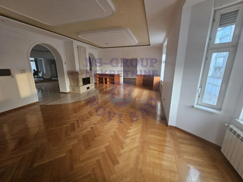 Stan na prodaju Novi Sad 213m2, 577377