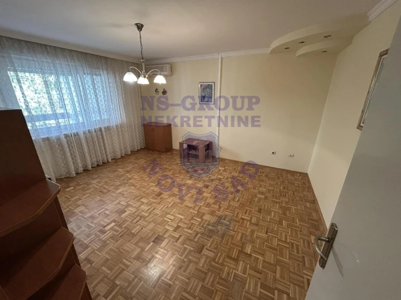 stan na prodaju Novi Sad, 59m2 579627