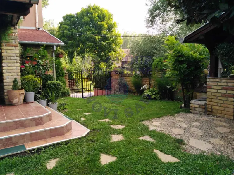 kuca na prodaju Novi Sad, 126m2 579390