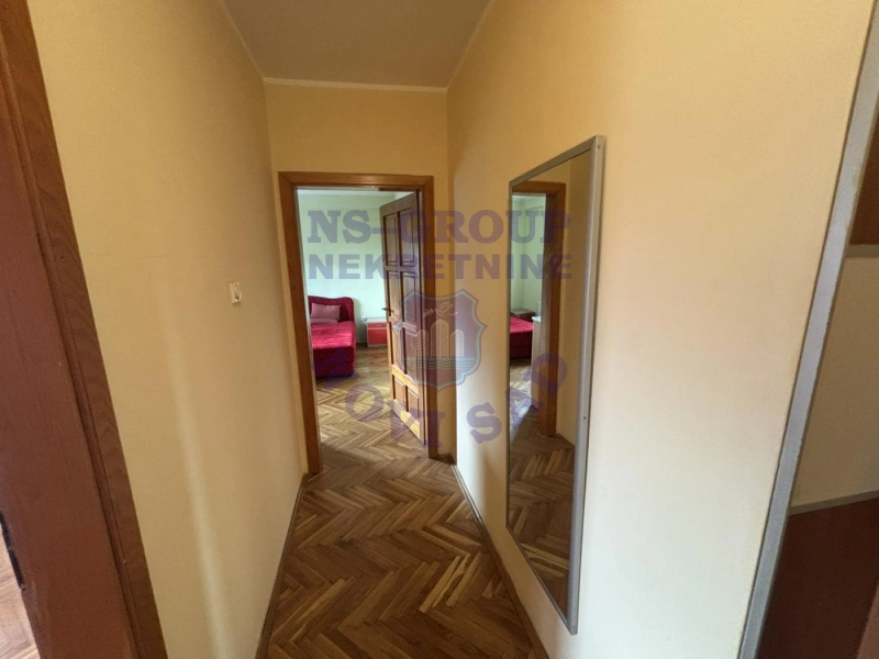 stan na prodaju Novi Sad 64m2 579579