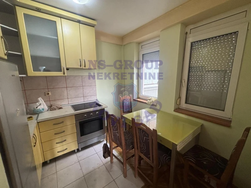 stan na prodaju Novi Sad 64m2 579579