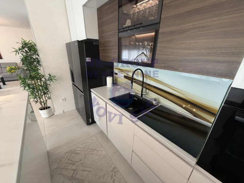 Stan na prodaju Novi Sad 130m2, 579734