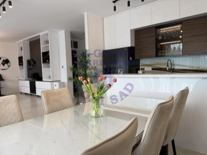 Stan na prodaju Novi Sad 130m2, 579734