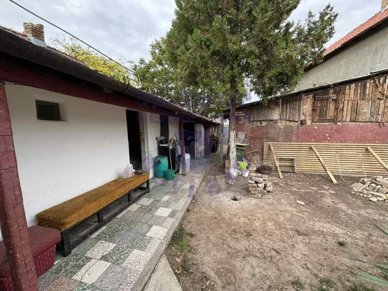 kuca na prodaju Bečej 70m2 579671