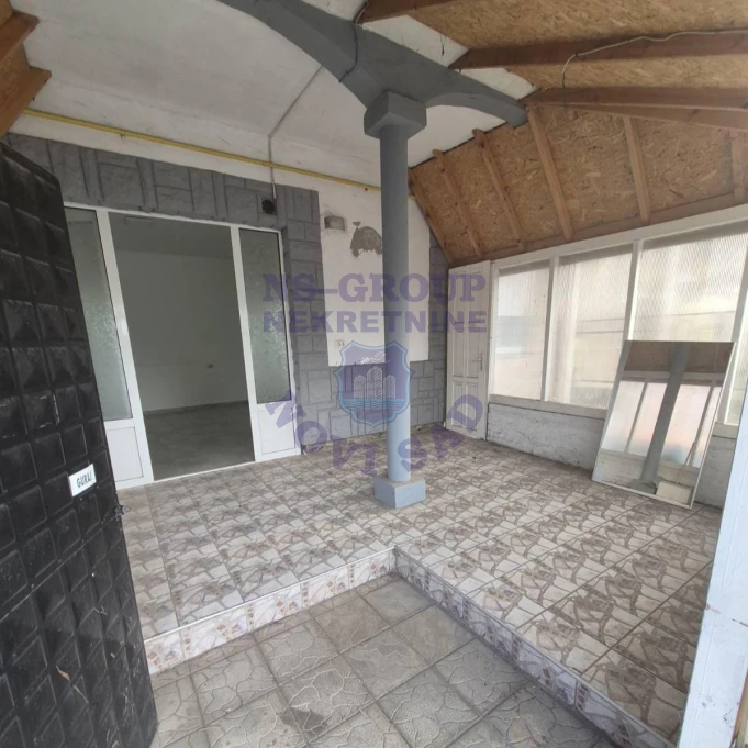 lokal za izdavanje Novi Sad 50m2 17670
