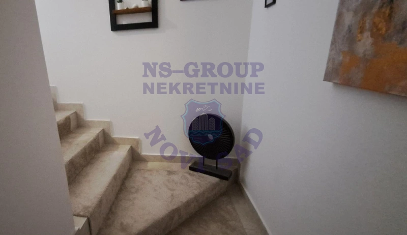 Stan na prodaju Petrovaradin 86m2, 579035
