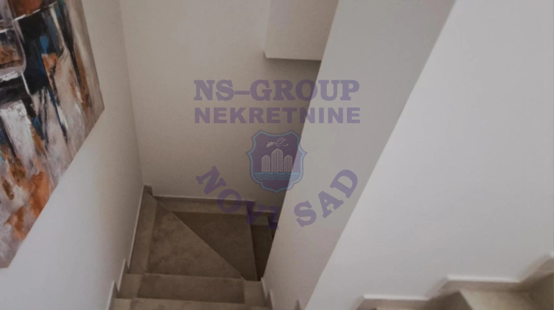 Stan na prodaju Petrovaradin 86m2, 579035