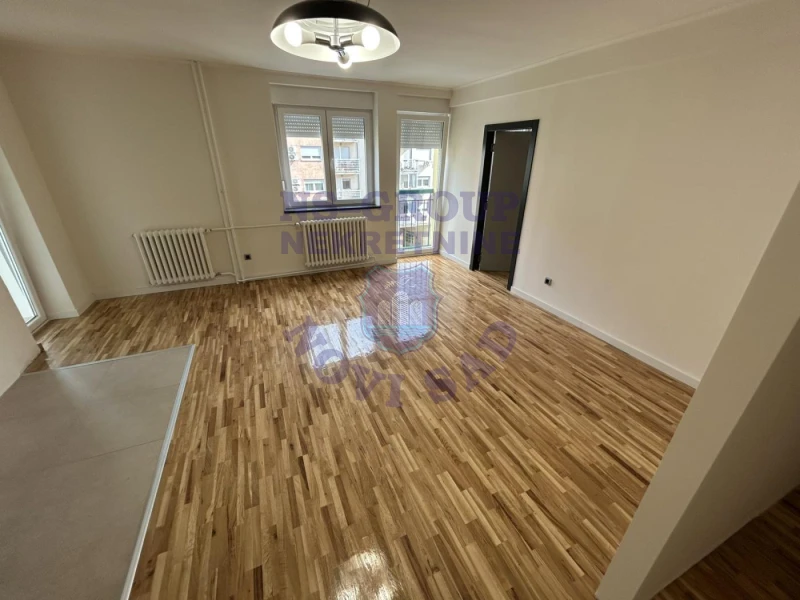 stan na prodaju Novi Sad, 64m2 563379
