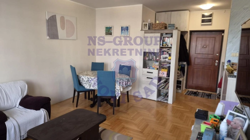 Stan na prodaju Novi Sad 70m2, 579774