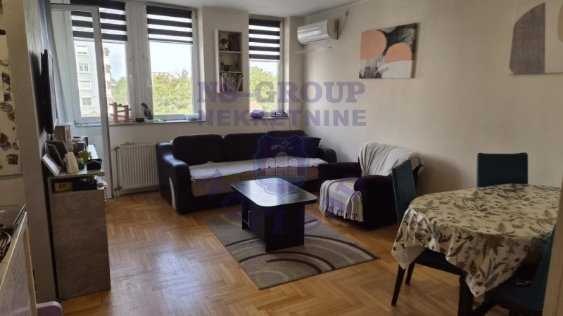 stan na prodaju Novi Sad, 70m2 579774