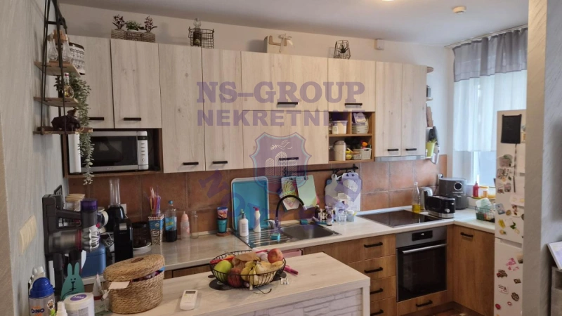 Stan na prodaju Novi Sad 70m2, 579774