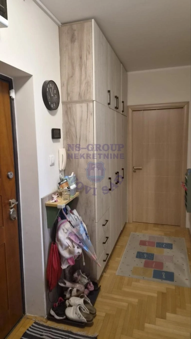 Stan na prodaju Novi Sad 70m2, 579774