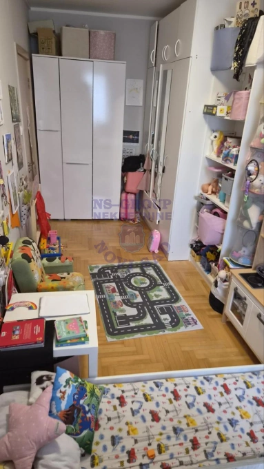 Stan na prodaju Novi Sad 70m2, 579774