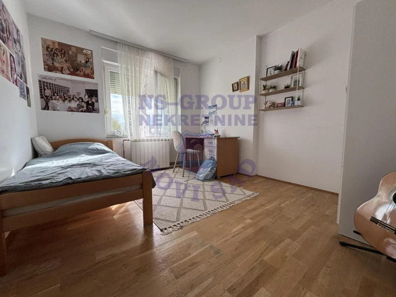 Kuća na prodaju Sremska Kamenica 270m2, 579710