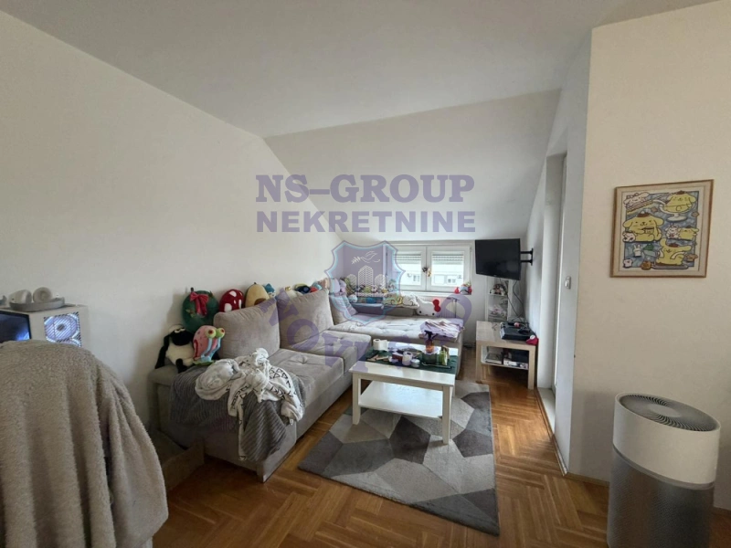 stan na prodaju Novi Sad, 64m2 579788