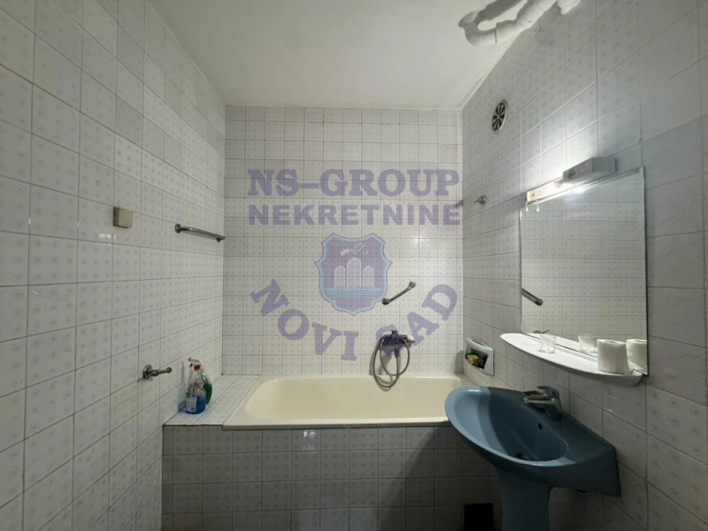 Stan na prodaju Novi Sad 74m2, 579815