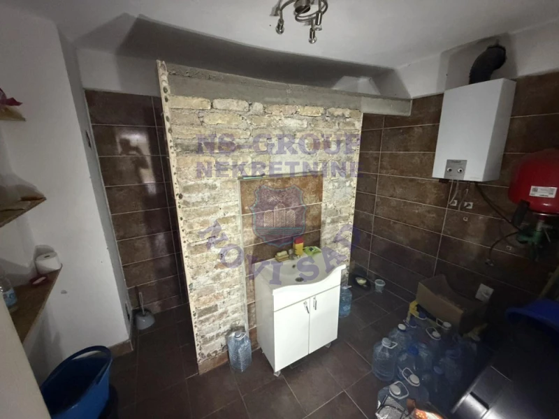 Kuća na prodaju Sremski Karlovci 61m2, 579772