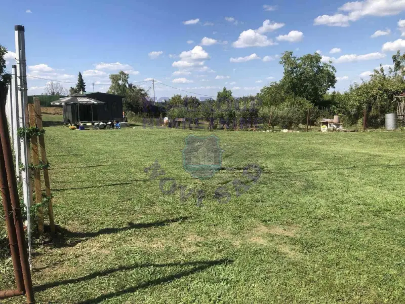 Plac na prodaju Sremski Karlovci 985m2, 579883