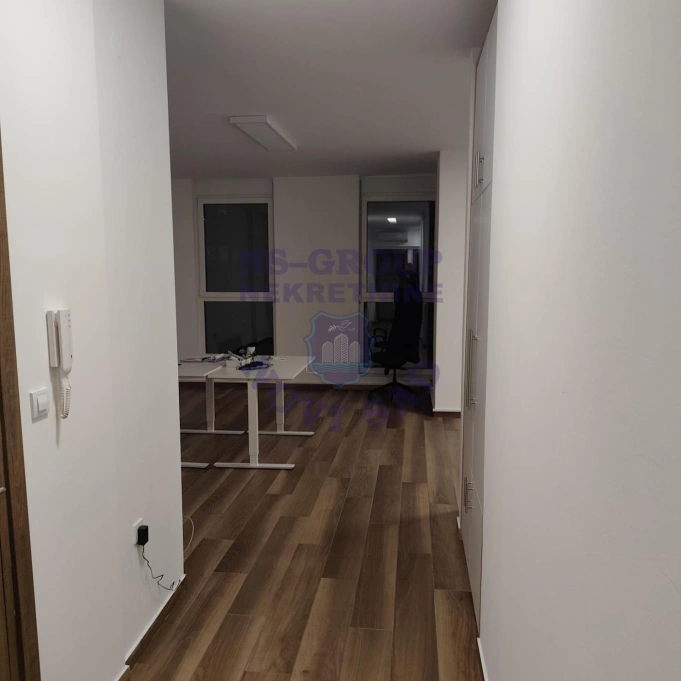 Stan za izdavanje Novi Sad 91m2, 17706