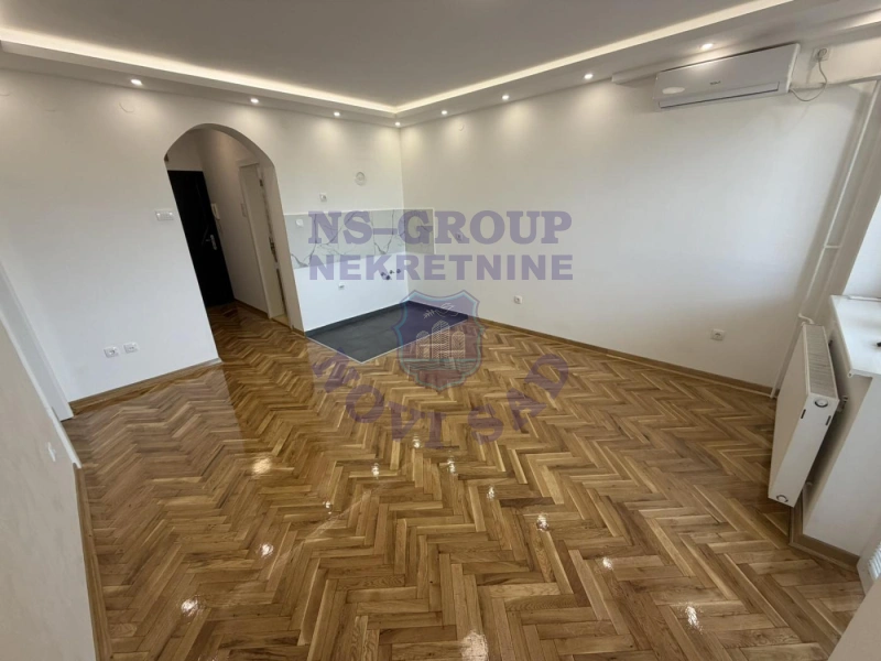 Stan na prodaju Novi Sad 43m2, 579839