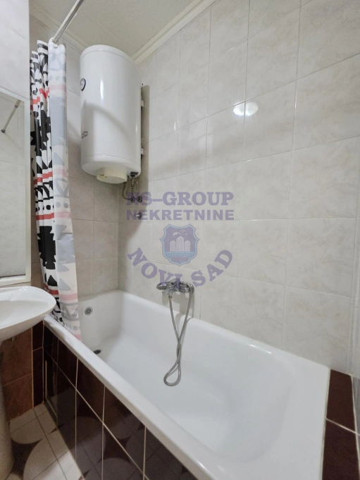 Stan na prodaju Novi Sad 50m2, 579885