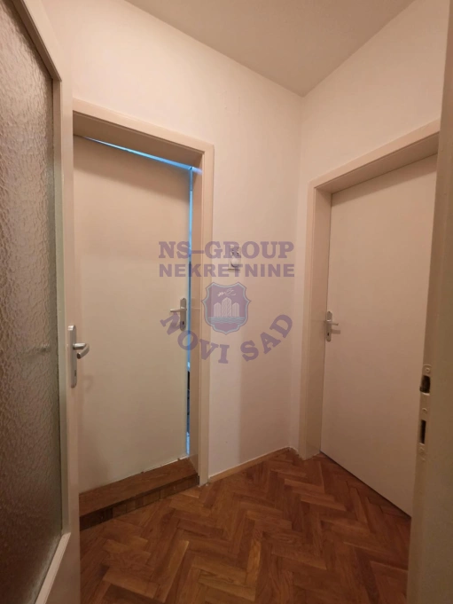 Stan na prodaju Novi Sad 50m2, 579885
