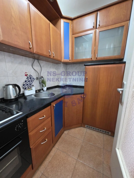 Stan na prodaju Novi Sad 50m2, 579885