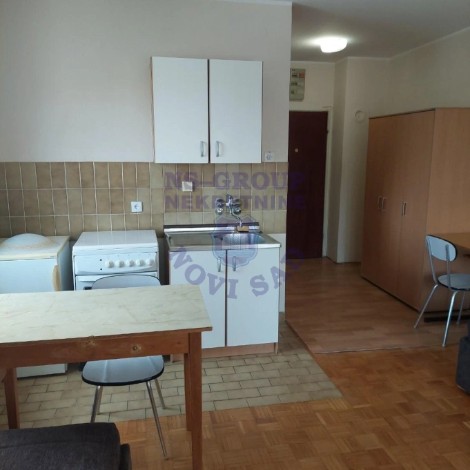 Stan za izdavanje Novi Sad 31m2, 17707